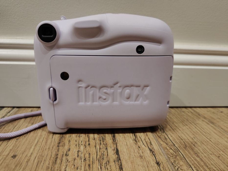 Instax mini 11 + etui + wklady