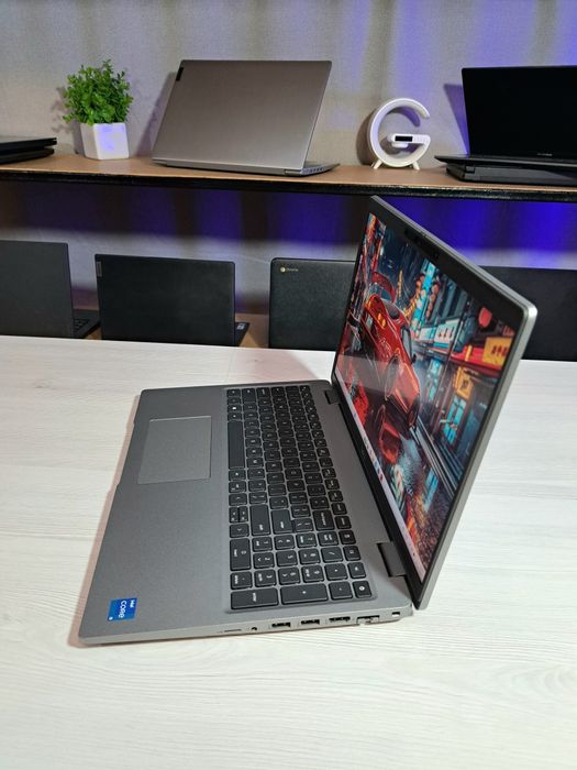 Ноутбук Dell Latitude 5520/i5-1145G7/16 Gb/256 Gb/Nvidia GeForce MX450