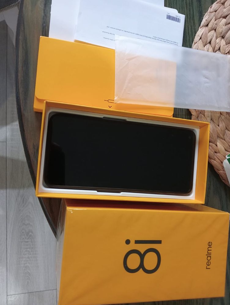 Telefon realme 8i