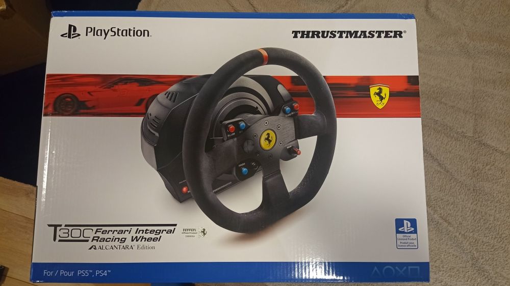 Thrustmaster T300 ferrari alcantara edition + stojak