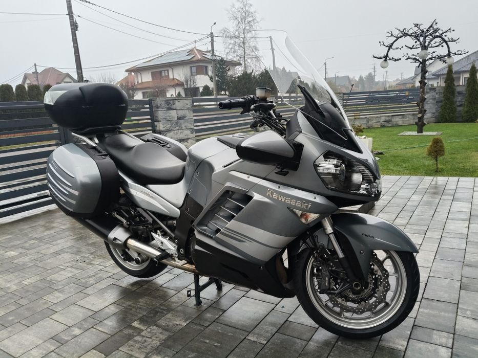Kawasaki gtr 1400