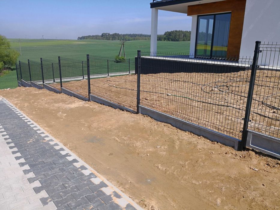 Ogrodzenie panelowe 1,23 fi 4 + podmurówka h=-25cm
