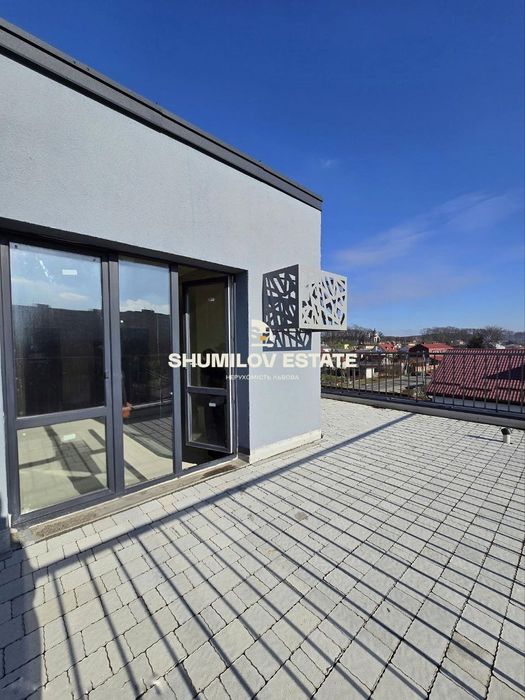 Продам чудову 1 кімнатнку квартиру з терасою! Бічна вул. Шевченка