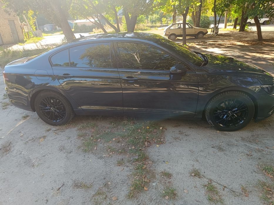 Продам Volkswagen passat b8.