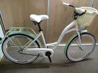 Miejski rower damski Biały z miętowymi błotnikami 28" + koszyk