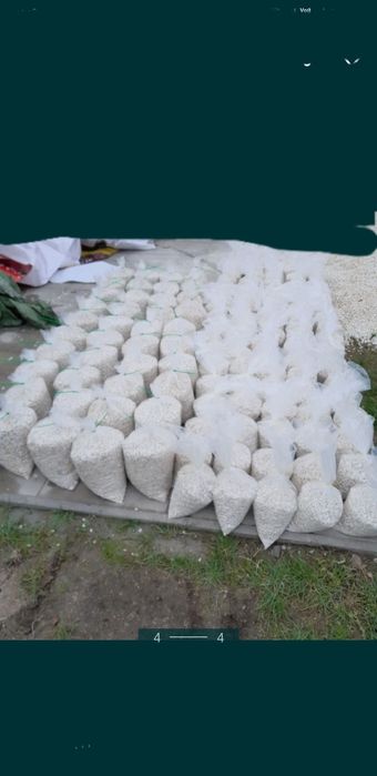 GRYS OZDOBNY BIAŁA MARIANNA oraz Dalmatyńczyk 8-16mm w workach kamień