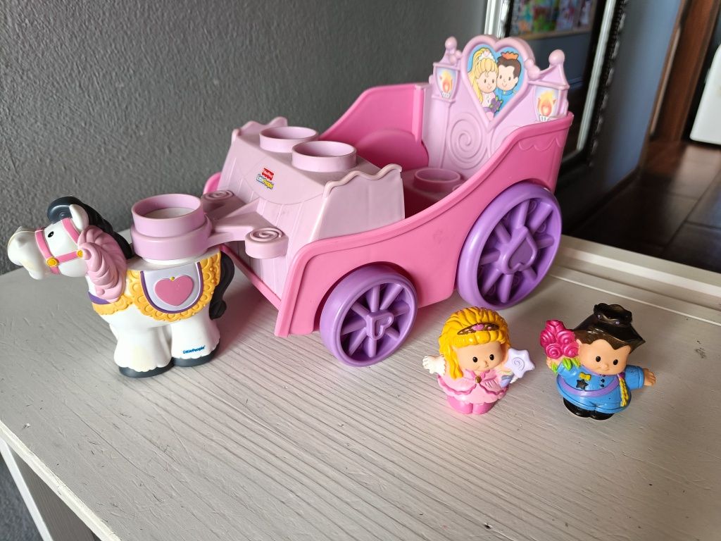 Karoca little people fisher Price księżniczka aurora i książę klocki