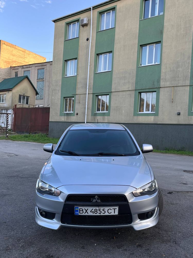 Mitsubishi lancer X