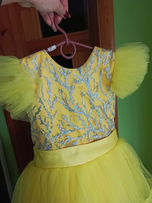 Оренда прокат сукні