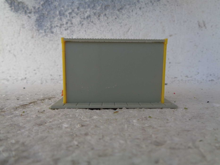 1:87 Paragem de autocarros pista comboio