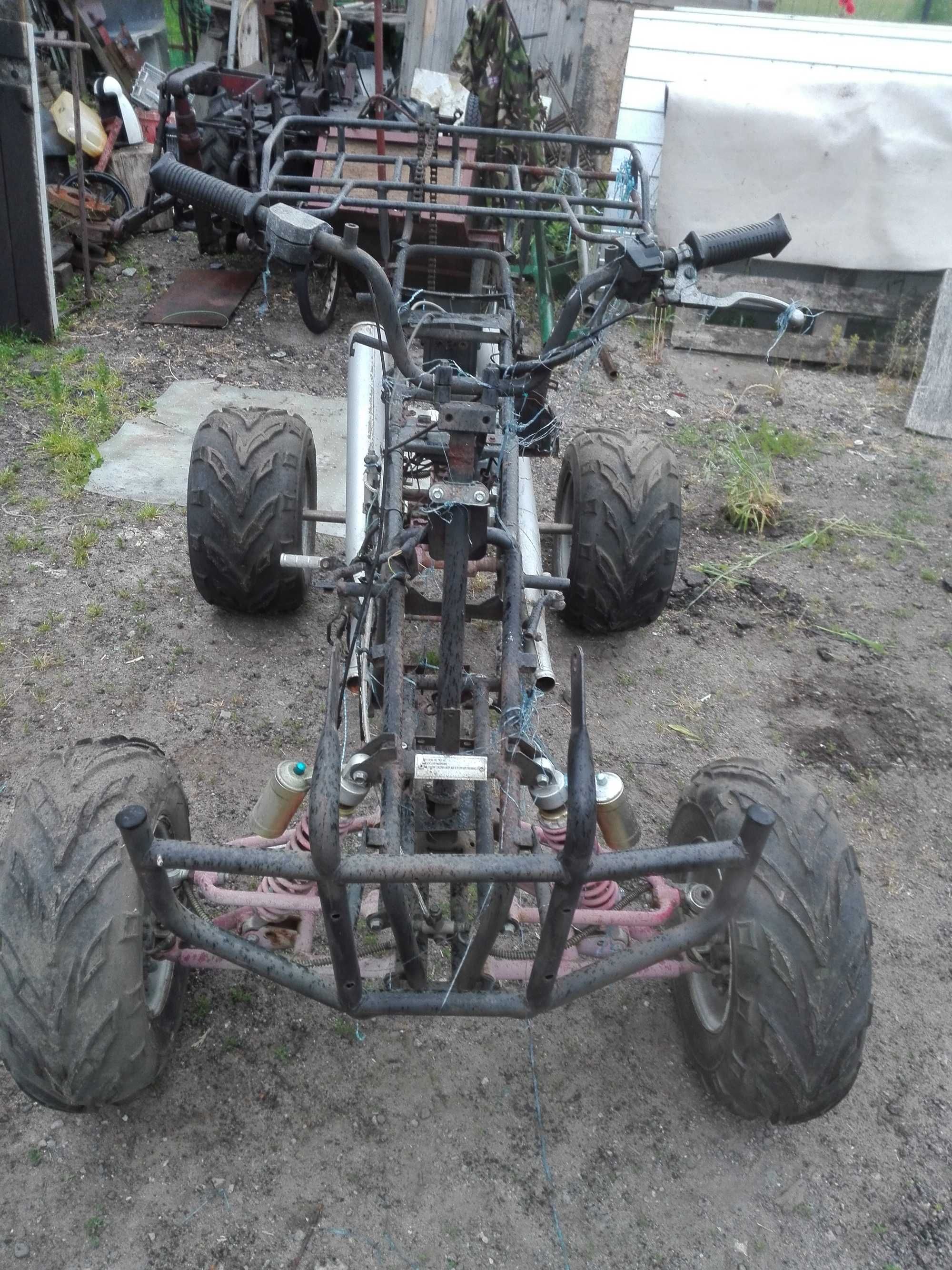 Rama quad przystosowana do silnika Jawa 350.