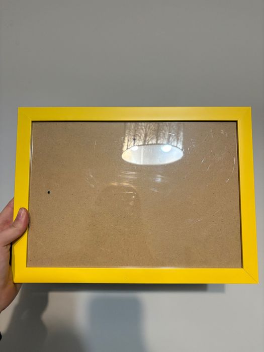 Ramka żółta a4 pleksi i drewno