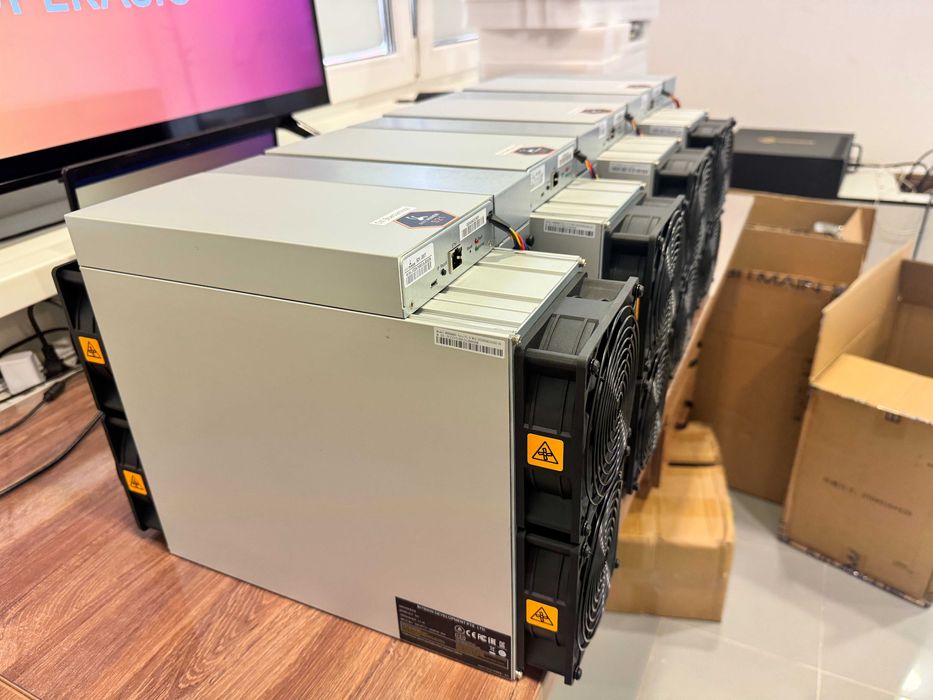 NEW Asic Antminer S21 200 Th Amlocig, Майнер + Гарантія і сервіс