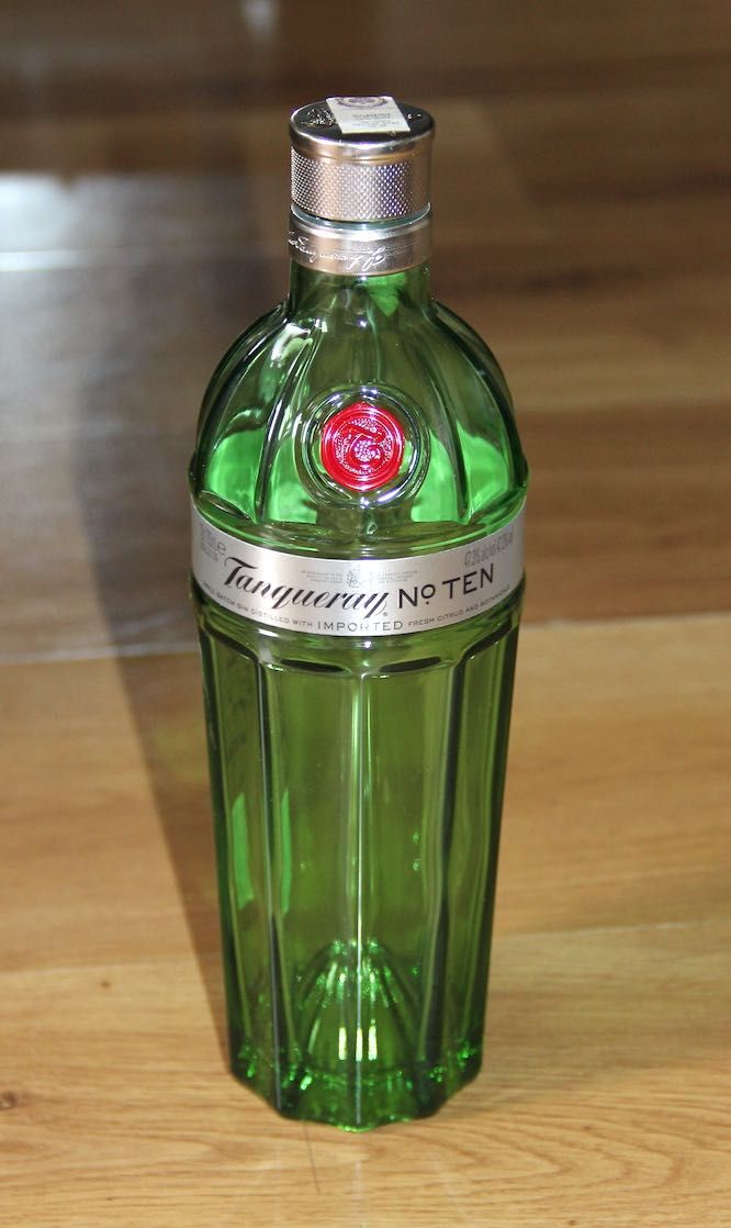 Tanqueray Ten butelka wazon zielony karafka czaszka butla