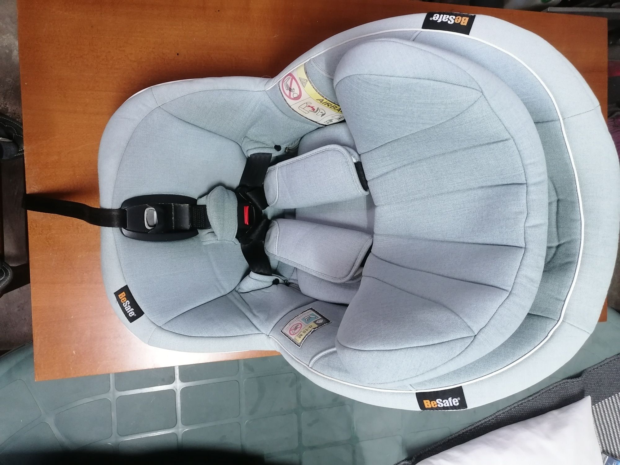 Cadeira bebe besafe + base isofix