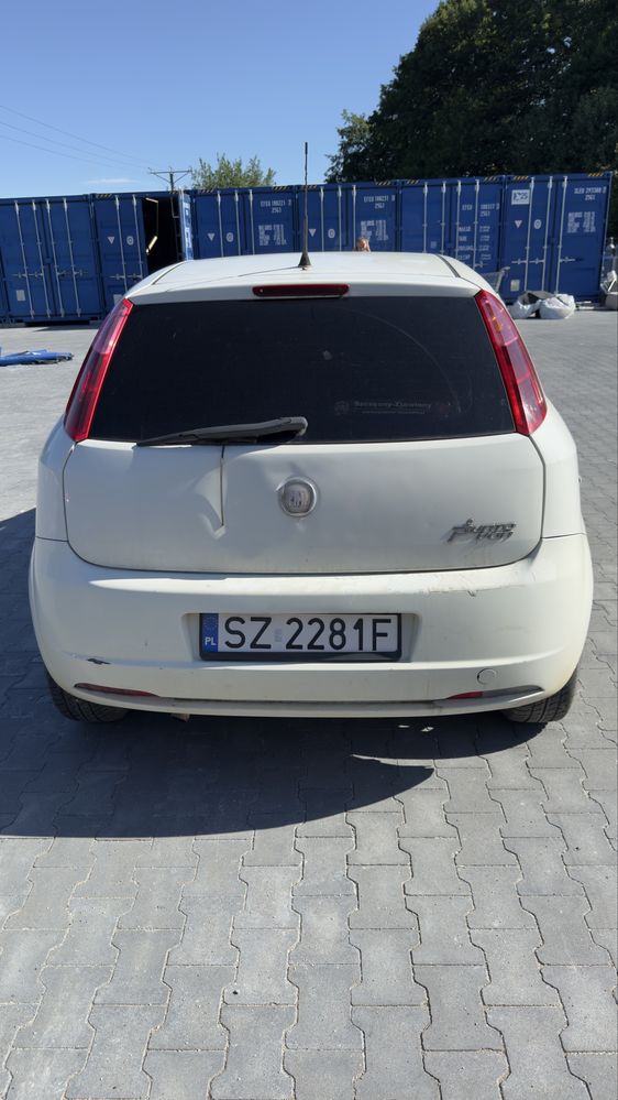 Fiat punto Van sprzedam  jeździ pali skreca hamuje