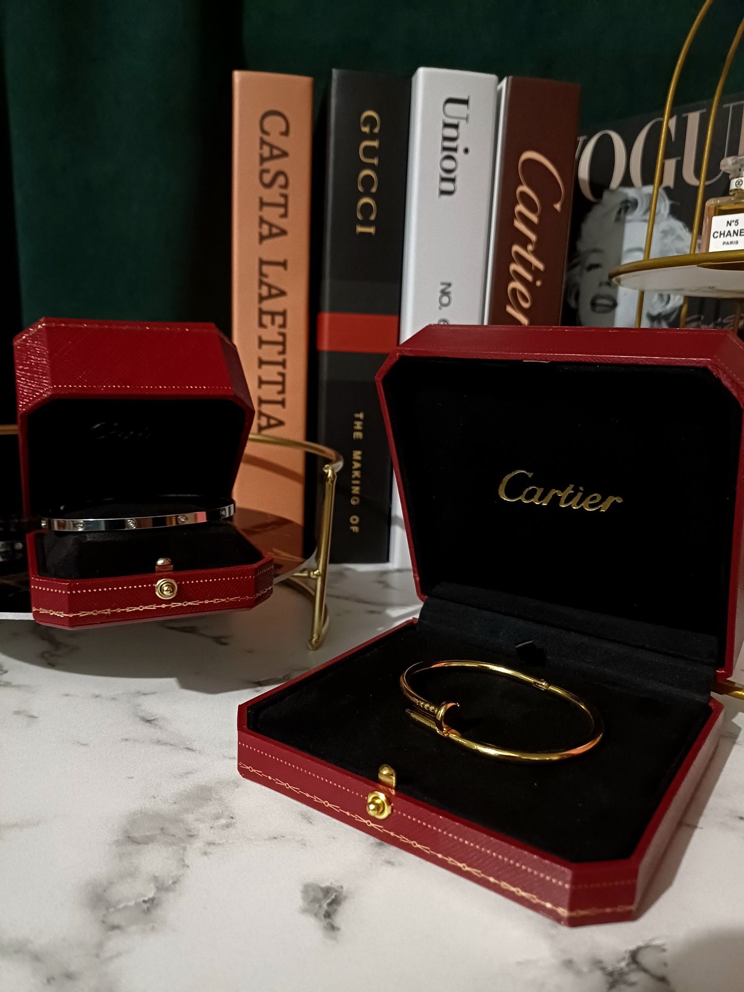 Серьги Van Cleef, сережки, кольца Cartier, браслет золото серебро