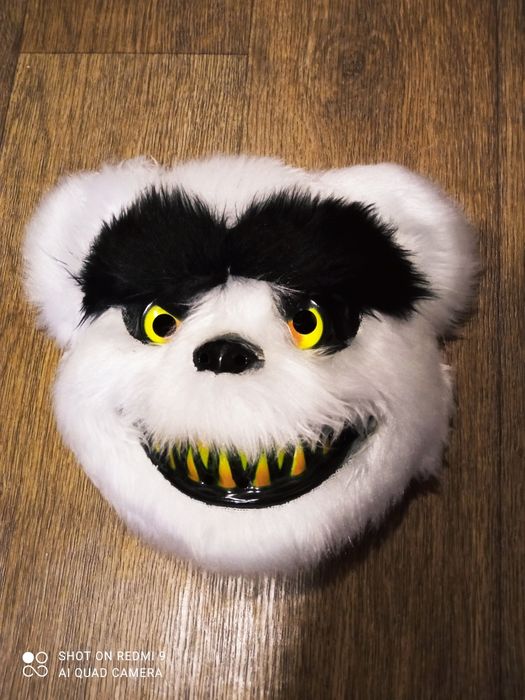 Маска на голову,белый панда убийца, пять друзей фредди, Tesco