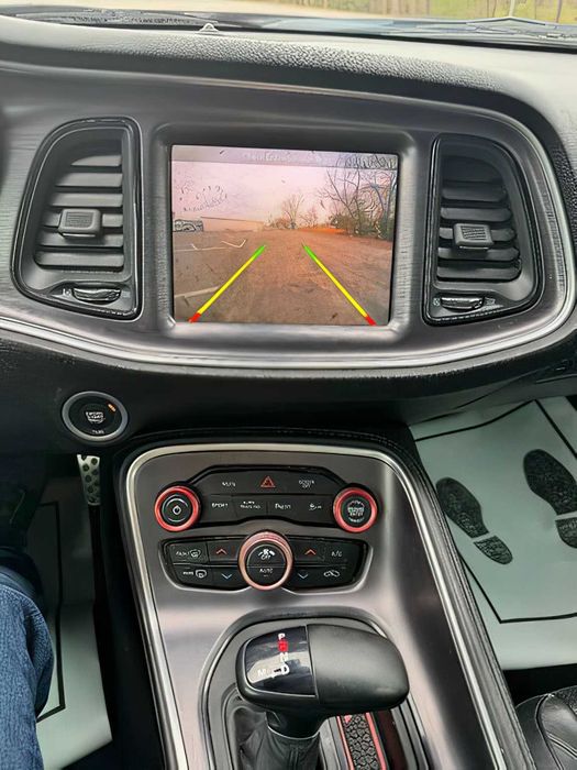 Dodge Challenger      2018