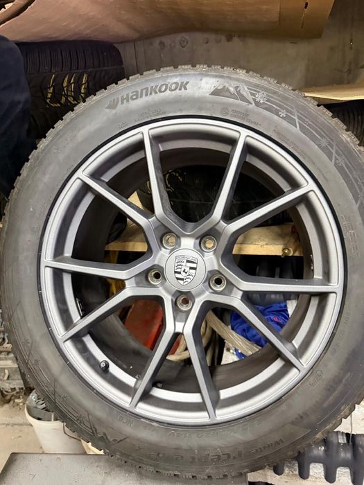 Диски R20 + резина різноширока Porsche
