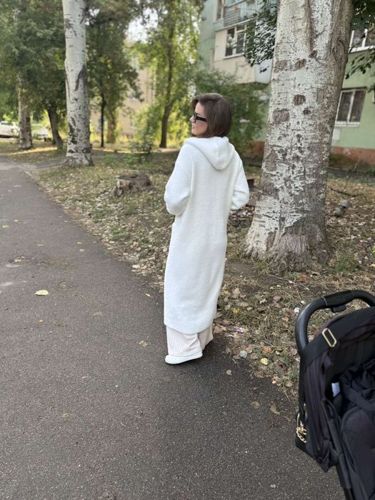 Альпака білого цвета