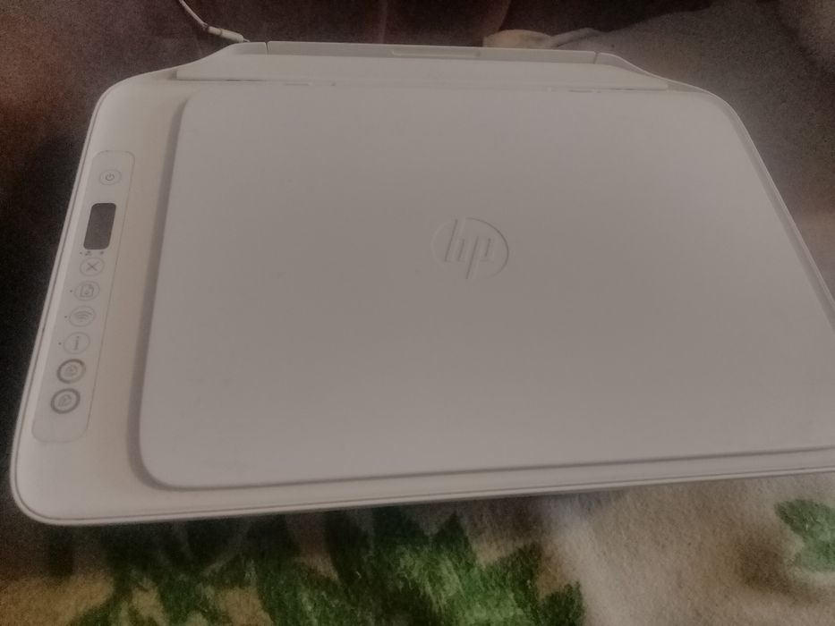 Продам принтер HP Deskjet 2710