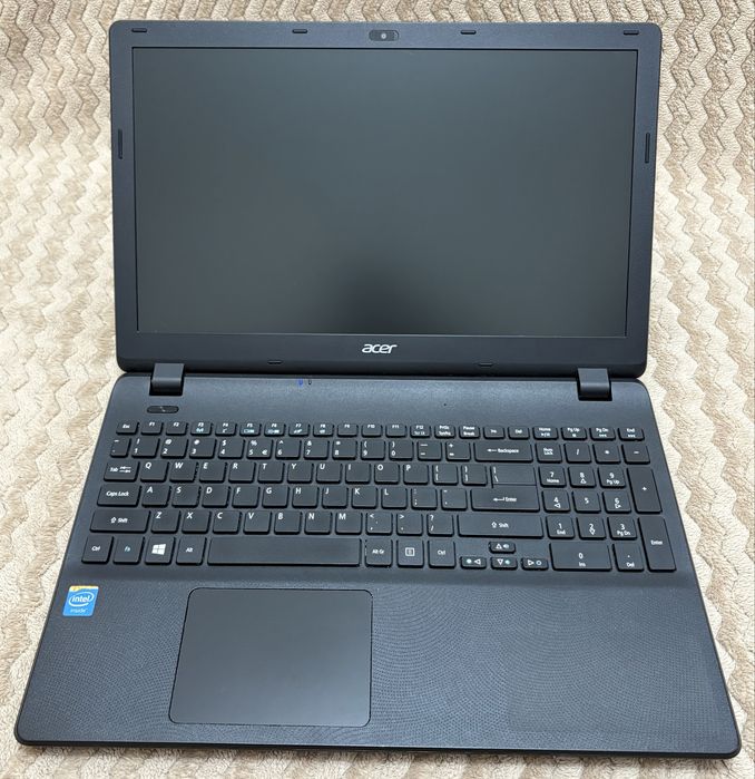 Laptop Acer ES1‑512‑21P7