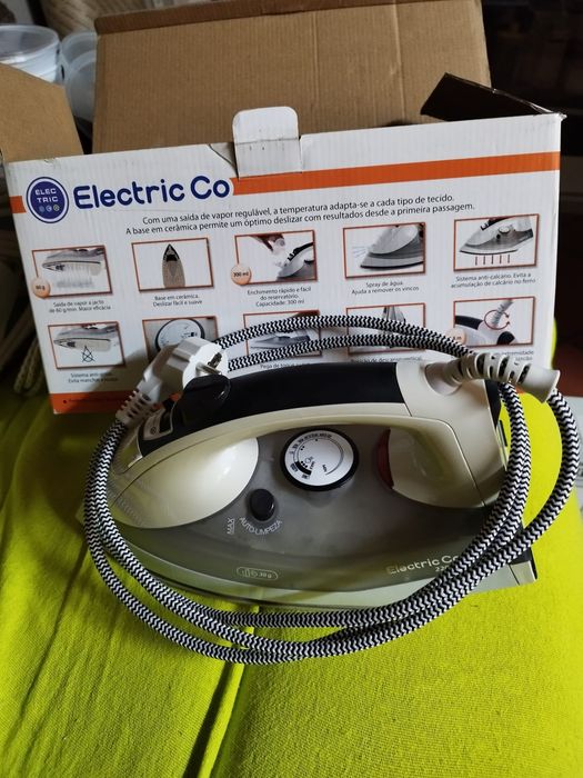 Ferros de engomar a vapor