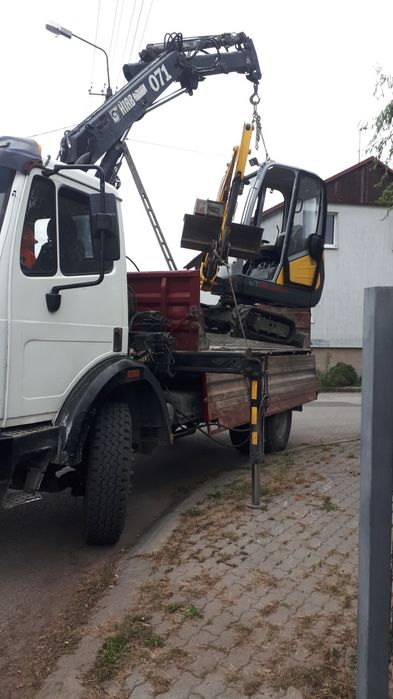 Minikoparka  toruń  kucie betonu wszelkie prace ziemne  przyłącza wodn