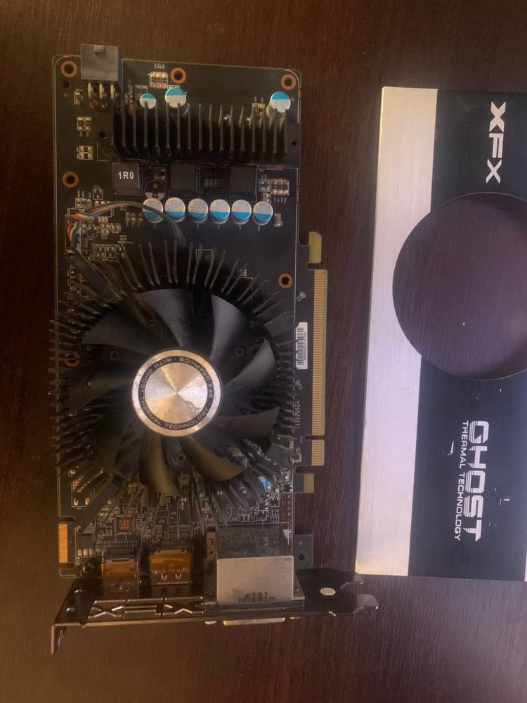 Відеокарта xfx amd radeon hd7700 1gb ddr5 ghost