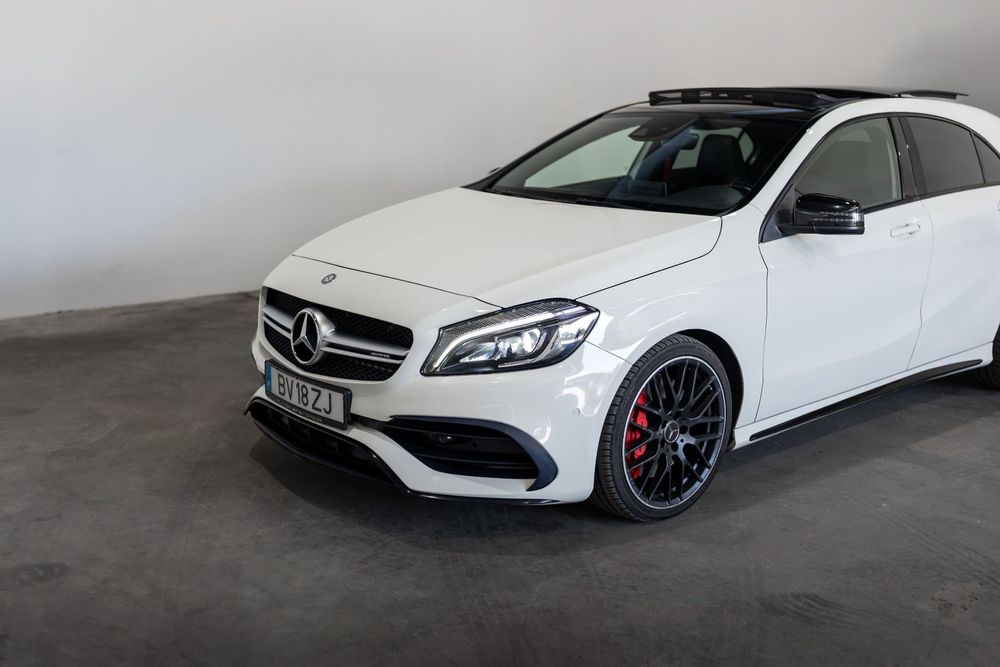 Mercedes-Benz A 45 AMG 4Matic Speedshift 7G-DCT