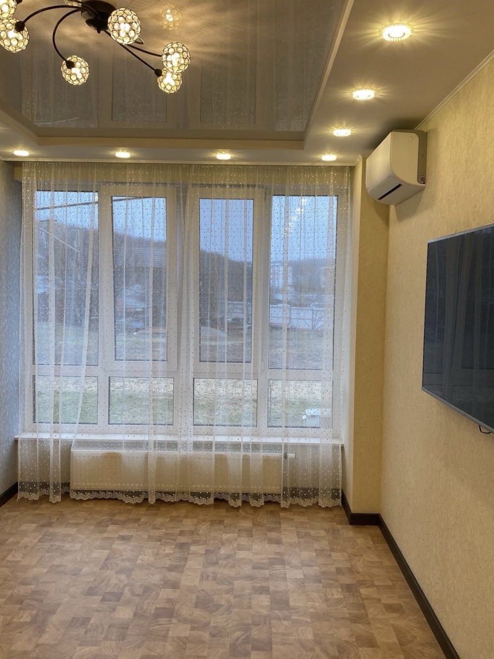 Продаж 1 кім кв м Обухів