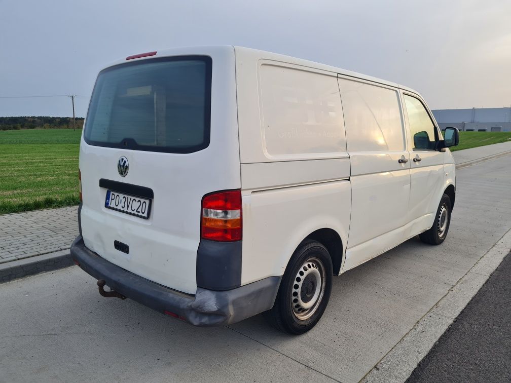 Volkswagen transporter t5 1.9 tdi zarejestrowany