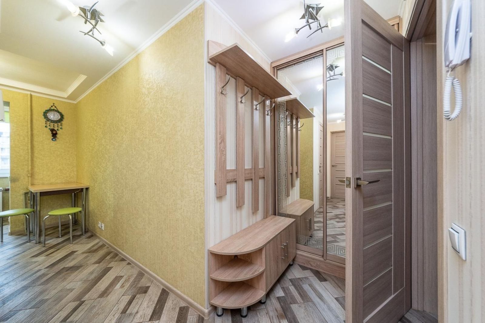 1к метро Лісова-Чернігівська, Інститут Серця