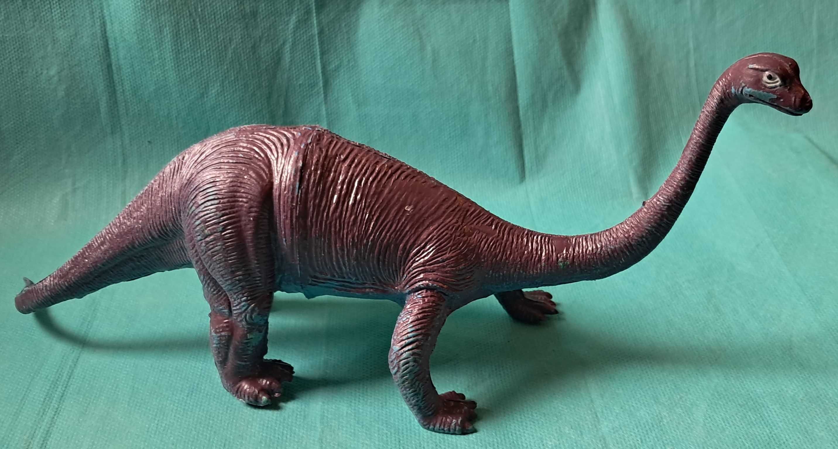Stara figurka Brontosaurusa firmy Imperial z 1985