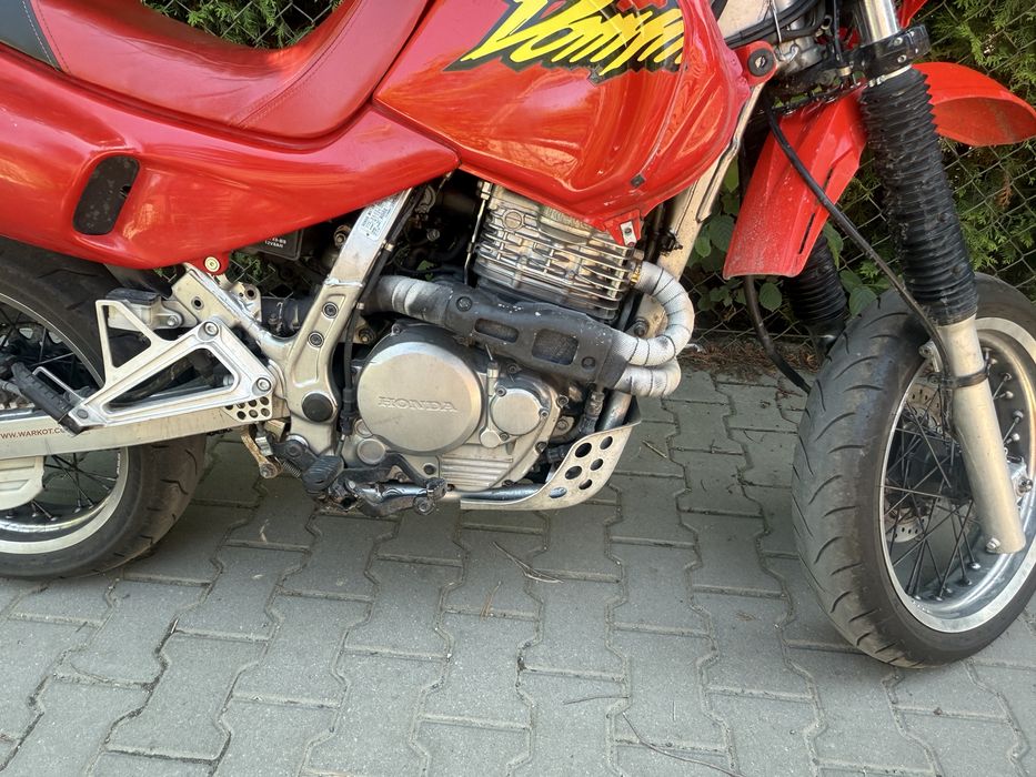 Honda nx650 dominator SM supermoto