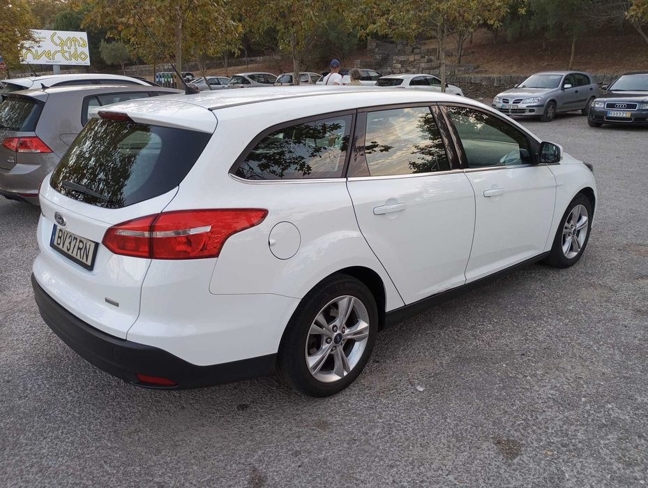 Ford Focus 1.0 EcoBoost Bem Mantido