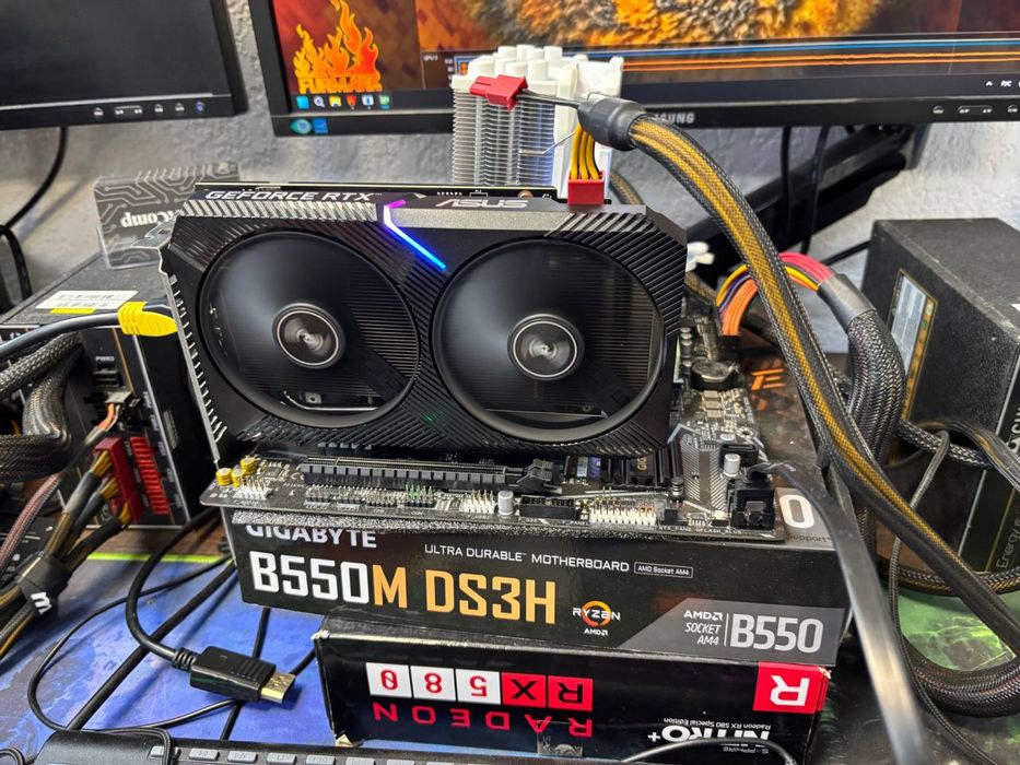 Відеокарта Asus RTX 3050 Dual OC Edition 8GB GDDR6
