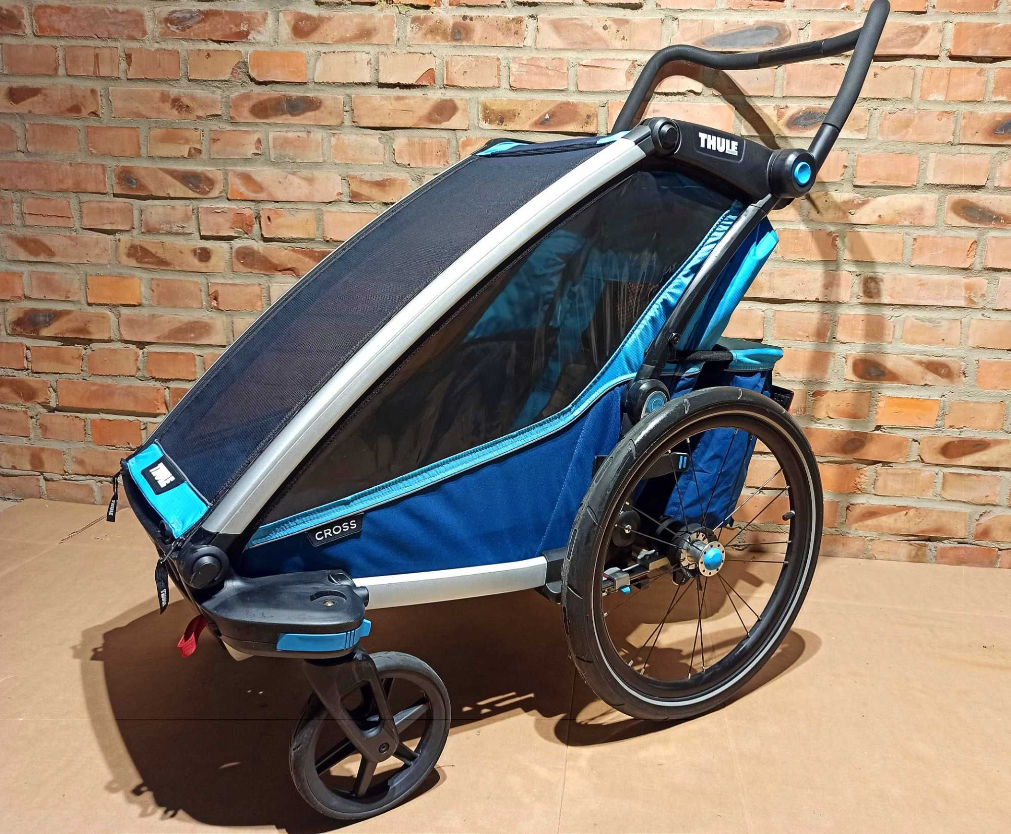 THULE Cross 1 przyczepka rowerowa dla dzieci SUPER STAN