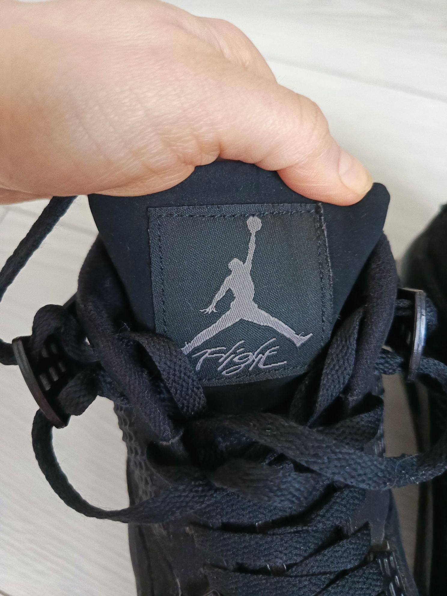 Jordan 4 black cat oryginał rozm.42 czarne