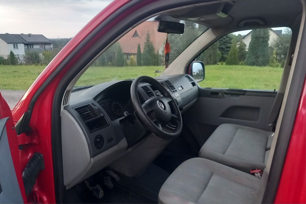 VW_Caravelle_T5_1.9 TD_9 Osob_Klima_Elektryka_Bez Korozji_OKAZJA