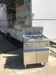 Frytownica gazowa. Przyczepa gastronomiczna Foodtruck