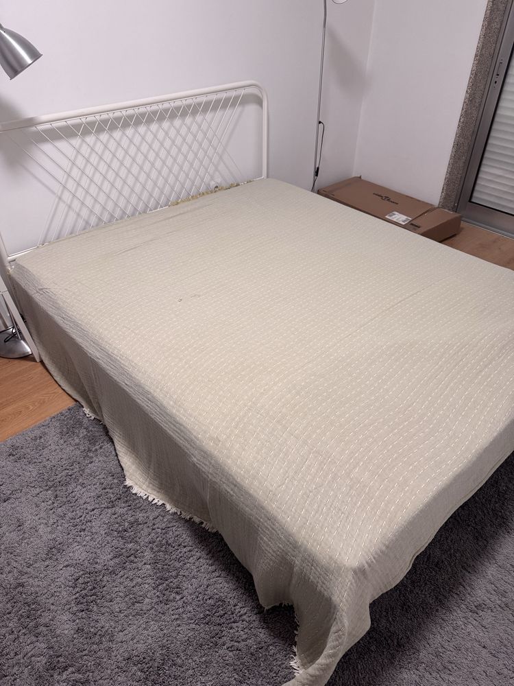 Vendo cama de casal