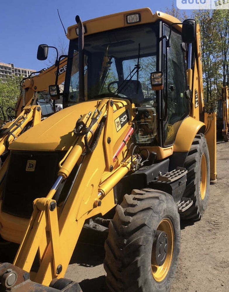 Решітка радіатора JCB 3CX