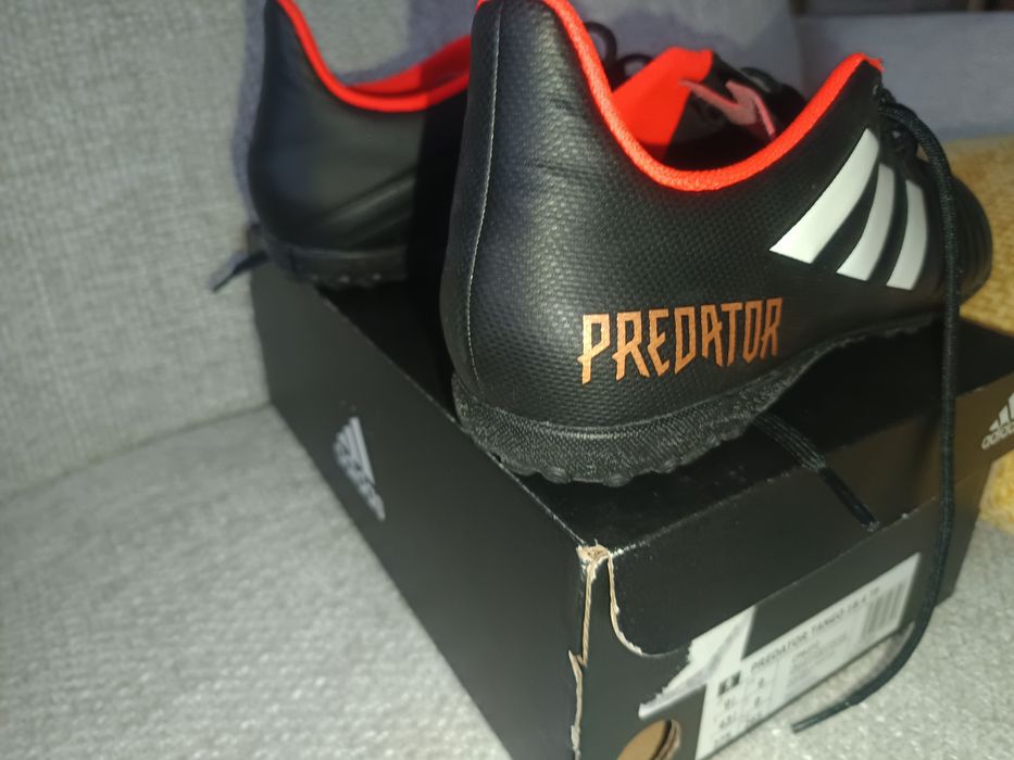 Tênis Adidas Predator Tango (para piso sintético)