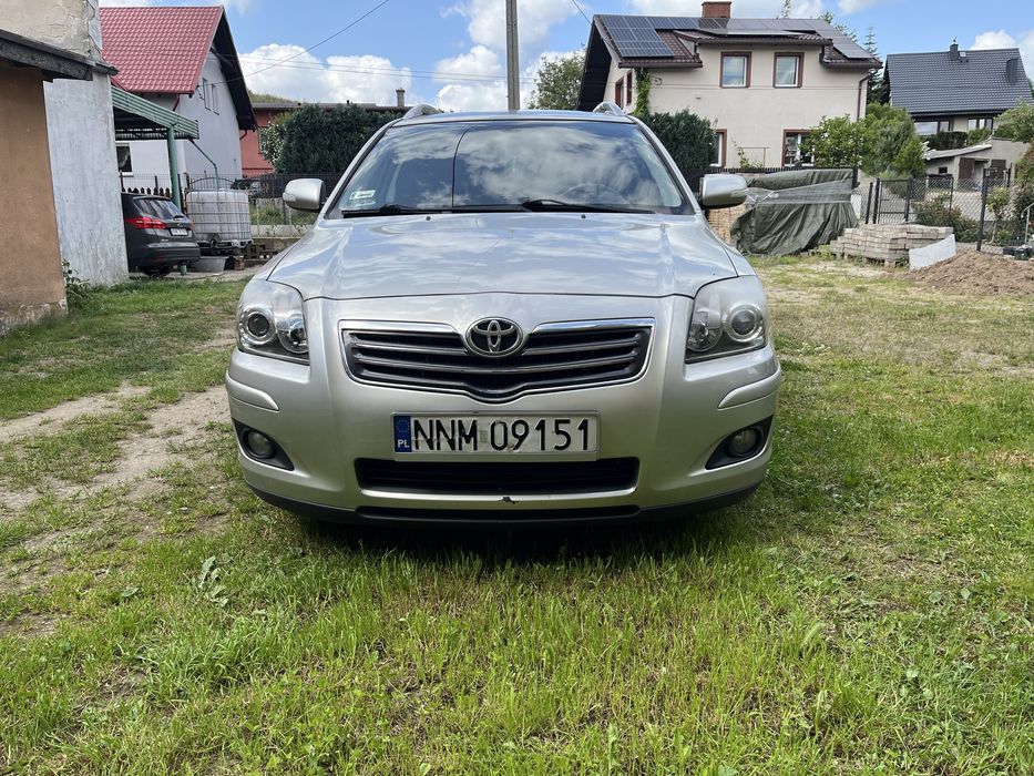 Toyota avensis t25 lift