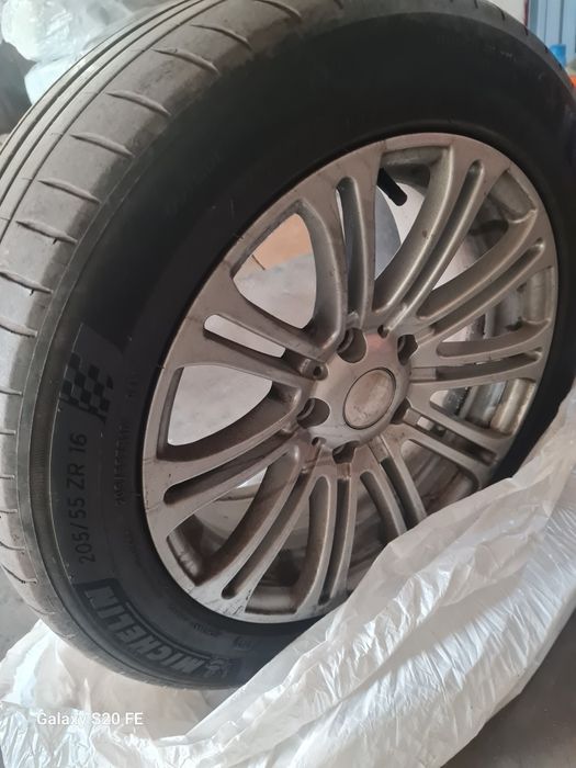 Продам комплект літньої резини MICHELIN, 205/55/R16
