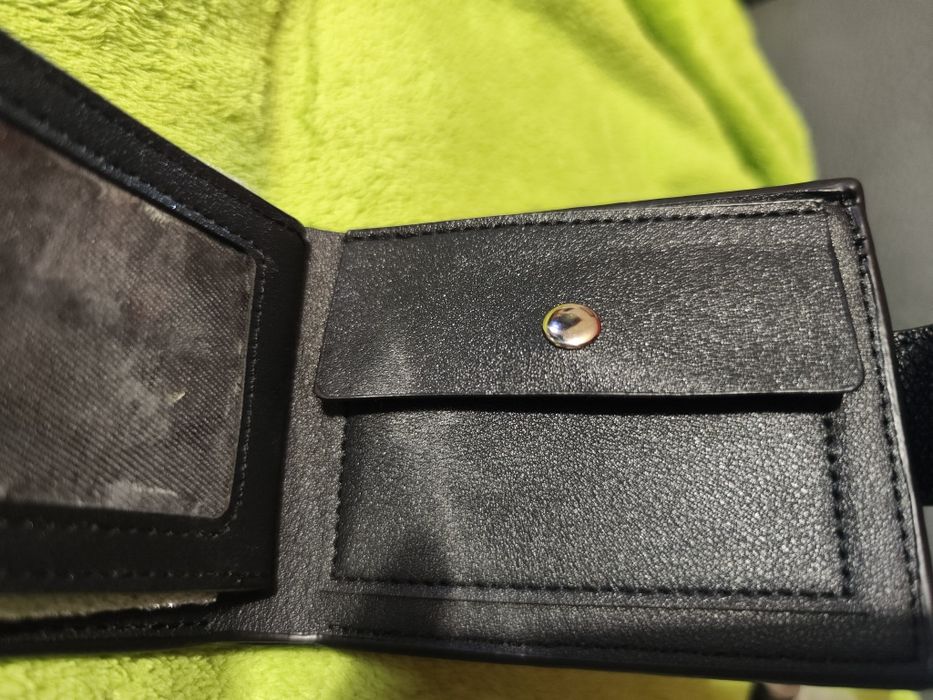 Carteira preta de homem