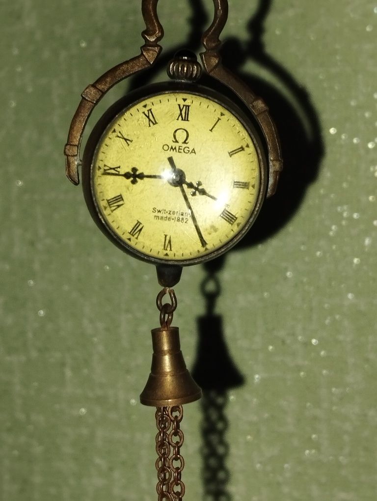 Omega сфера винтажные часы.