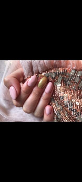 Paznokcie hybrydowe Gliwice